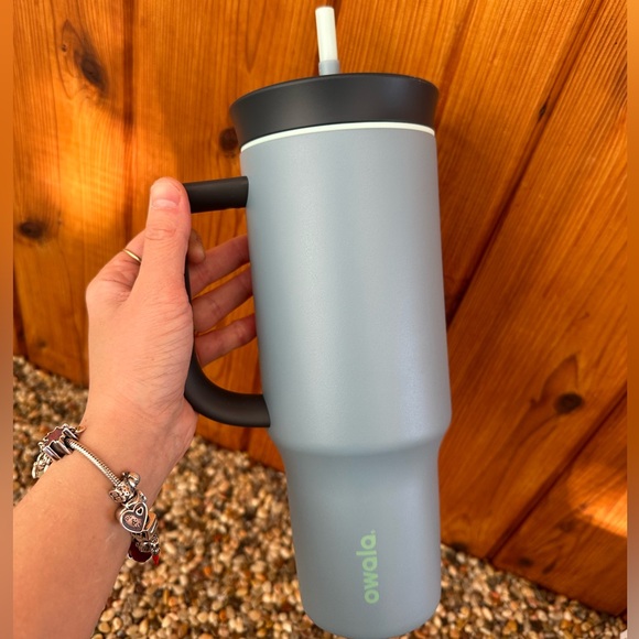 Owala 40oz set of 2 - Picture 3 of 3